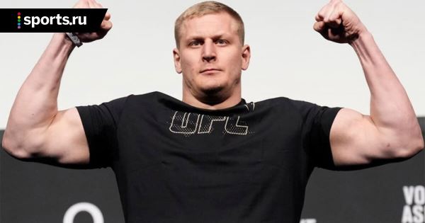 Сергей Павлович 30 июля проведет бой с Дерриком Льюисом на UFC 277 